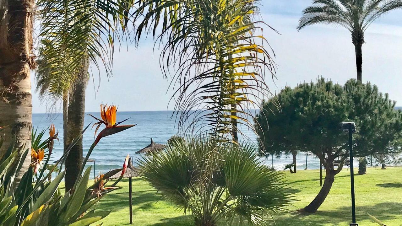 Mi Capricho B16 Beachfront Apartment La Cala De Mijas Bagian luar foto