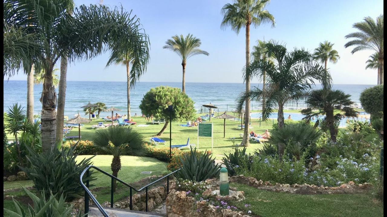 Mi Capricho B16 Beachfront Apartment La Cala De Mijas Bagian luar foto