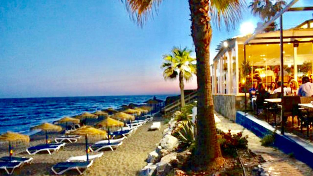 Mi Capricho B16 Beachfront Apartment La Cala De Mijas Bagian luar foto